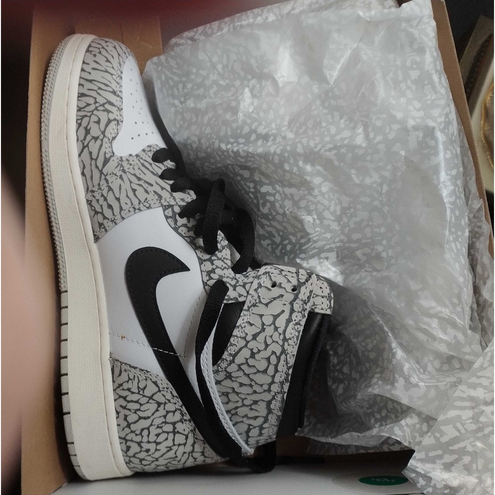 Nike Air Jordan size 7y
